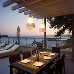 Blue Dream Luxury Villa