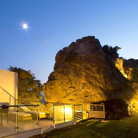 Blue Dream Luxury * Pefki (Rhodes)