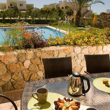 Blue Dream Luxury Villa *